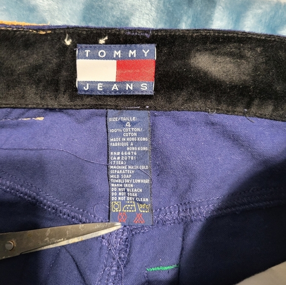 Tommy Hilfiger Velour pants Size 4 (26) - Picture 3 of 4